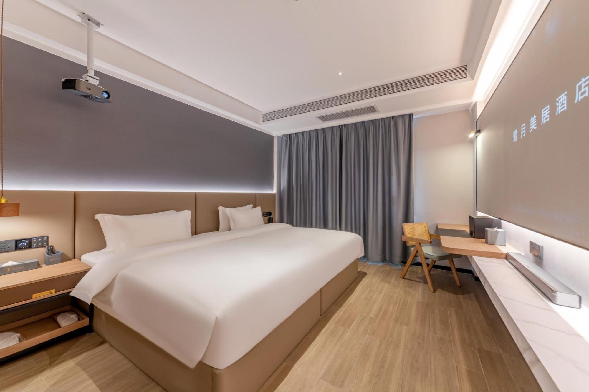 Luyue Hotel Movie Hotel Huaqiangbei Convention And Exhibition Center Branch Shenzhen Exterior photo